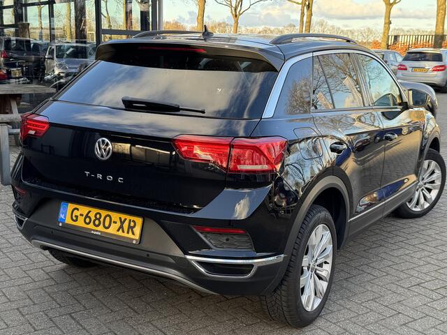 Volkswagen T-Roc 1.5 TSI Style Automaat/Led/Navigatie/Cruise