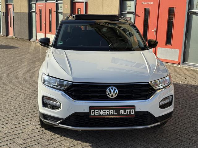 Volkswagen T-Roc 1.5 TSI, Automaat, Panoramadak, Virtual Cockpit