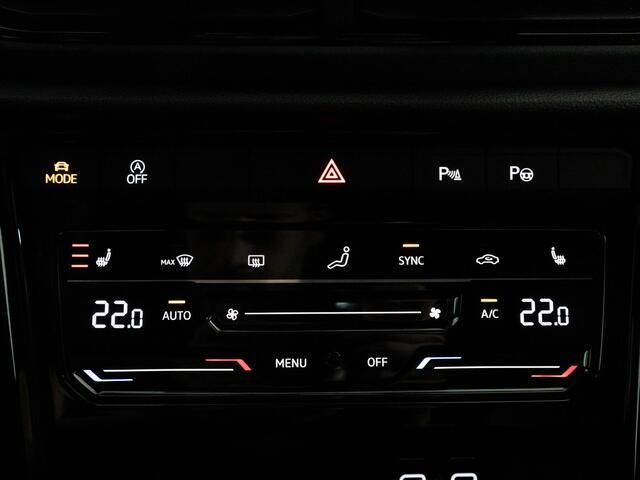 Volkswagen T-Roc R-Line 1.5 TSI 150 PK Automaat | LED IQ | Trekhaak | Black Style | Achteruitrijcamera | Navigatie | Travel Assist |