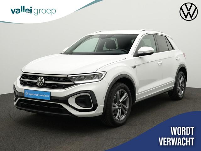 Volkswagen T-Roc 1.5 TSI 150 pk DSG R-Line | Achteruitrijcamera | Navigatie | Adaptive Cruise | Digital Cockpit Pro | Side Assist