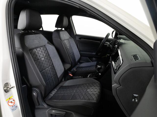 Volkswagen T-Roc R-Line 1.5 TSI 150 pk AUTOMAAT | Black-Style | LED-IQ | Navigatie | Adaptieve cruise | Camera |