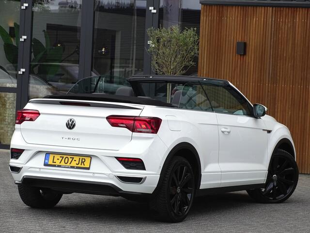 Volkswagen T-Roc 1.5 TSI DSG automaat / R-Line / 2021 / LED *NAP*