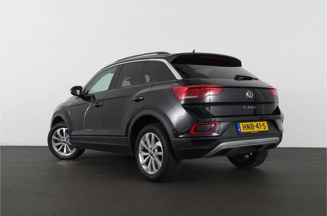 Volkswagen T-Roc 1.0 TSI Life Business > Camera/Winterpakket/17 inch/Adapt.cruise...