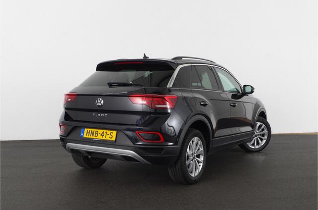 Volkswagen T-Roc 1.0 TSI Life Business > Camera/Winterpakket/17 inch/Adapt.cruise...
