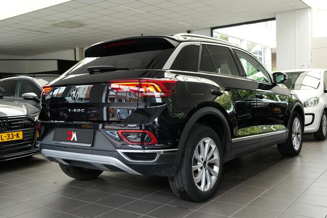 Volkswagen T-Roc 1.5 TSI Style | PANO | CAMERA | VIRTUAL