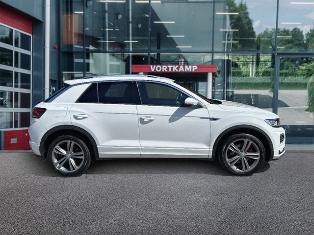 Volkswagen T-Roc 1.5 TSI DSG R-LINE TREKHAAK/CAMERA/NAVI/ACC/CARPLAY/STOELVERW