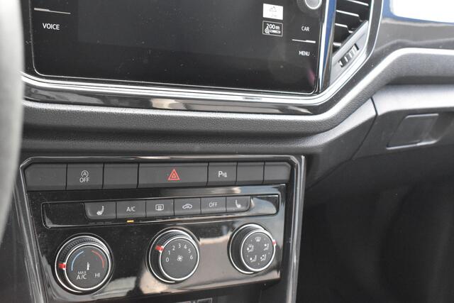 Volkswagen T-Roc 1.5 TSI Sport Leder | Virtual | Navi | Camera 12 mnd BOVAG garantie Whatsapp 06-53188999
