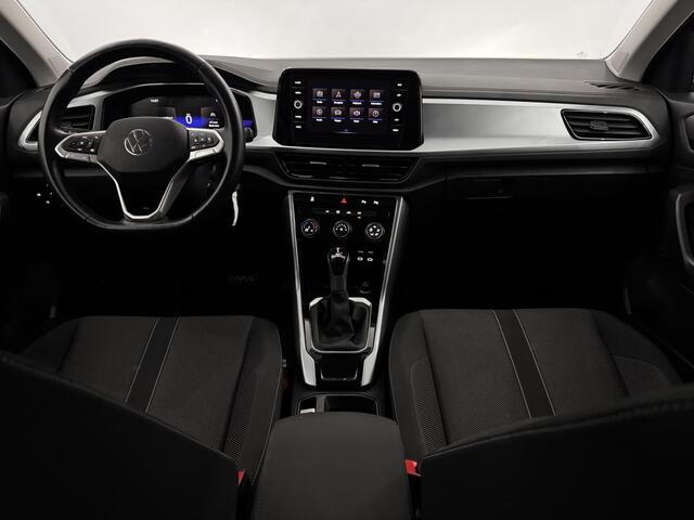 Volkswagen T-Roc 1.5 TSI Life Airco, Camera, Apple carplay, Virtual desk, Cruise control, A start stop