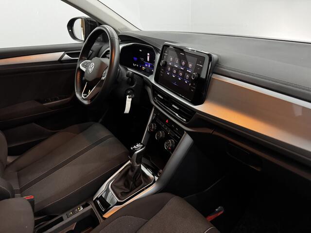 Volkswagen T-Roc 1.5 TSI Life Airco, Camera, Apple carplay, Virtual desk, Cruise control, A start stop