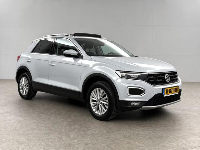 Volkswagen T-Roc 1.0 TSI Pano LED Camera Trekhaak Carplay Airco Adaptive Cruise Navi PDC 16''LMV