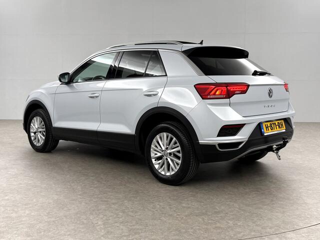 Volkswagen T-Roc 1.0 TSI Pano LED Camera Trekhaak Carplay Airco Adaptive Cruise Navi PDC 16''LMV