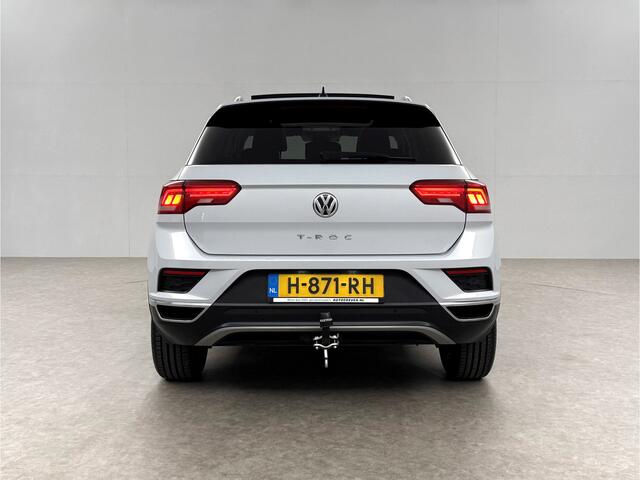 Volkswagen T-Roc 1.0 TSI Pano LED Camera Trekhaak Carplay Airco Adaptive Cruise Navi PDC 16''LMV