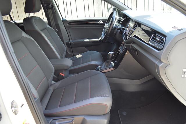 Volkswagen T-Roc 1.5 TSI Sport DSG Led Virtual Camera CarPlay Keyless Afn.trekh Pdc