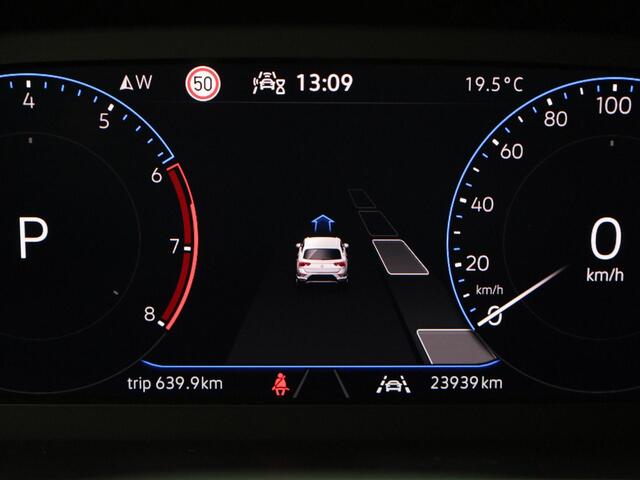 Volkswagen T-Roc 1.5TSI/150PK Style DSG · Navigatie · Parkeersensoren · Trekhaak · Garantie tot juni 2026