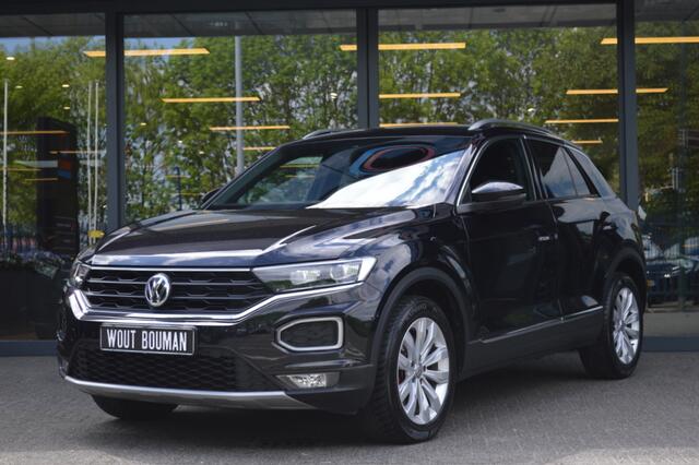 Volkswagen T-Roc 1.5 TSI Sport Led Camera CarPlay Afn.trekh Pdc