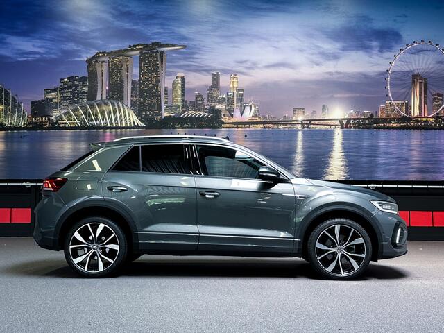 Volkswagen T-Roc 1.5 TSI 3x R-Line Keyless|IQ|Panorama|DriveSelect|Dodehoek|Camera