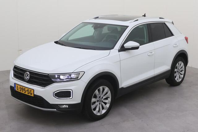 Volkswagen T-Roc 1.5 TSI Sport Executive Advance DSG Automaat Camera / Navigatie / Panoramadak / Parkeersensoren / Clima / LED
