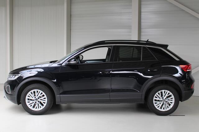 Volkswagen T-Roc 1.0 TSI Life Navi | Stoelverwarming | All Season Banden | Climate Control | Parkeersensoren