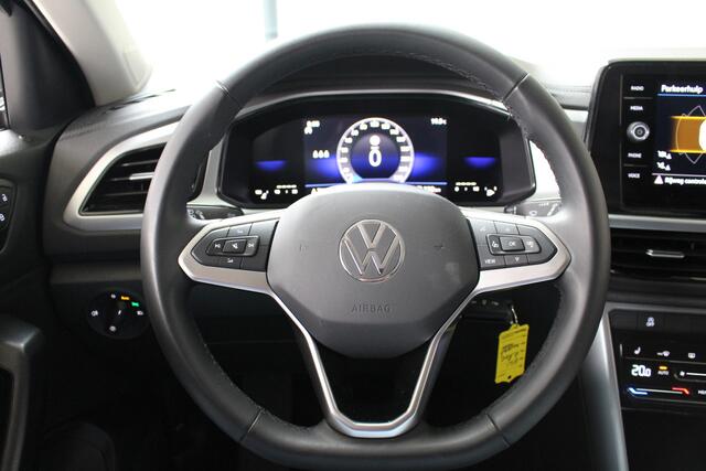 Volkswagen T-Roc 1.0 TSI Life Navi | Stoelverwarming | All Season Banden | Climate Control | Parkeersensoren