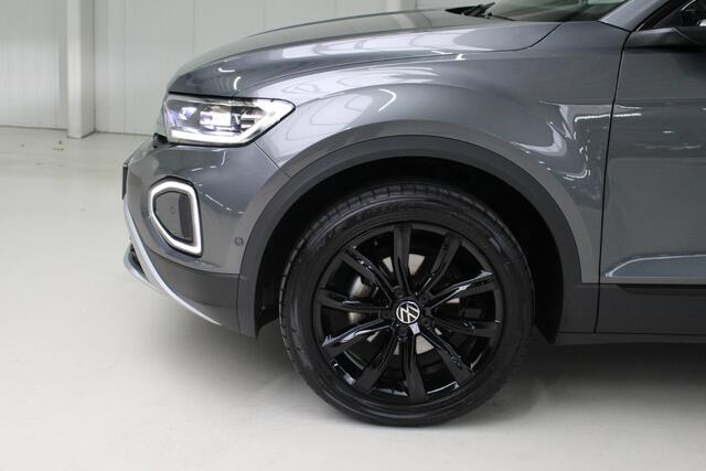 Volkswagen T-Roc 1.5 TSI Style Black Style DSG Navigatie | Camera | 18" Grange Hill Velgen | Digitale Cockpit Pro