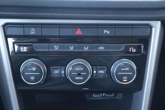 Volkswagen T-Roc 1.5 TSI Style NL-Auto!! Carplay I Adap-Cruise