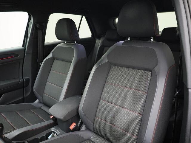 Volkswagen T-Roc 1.5TSI/150PK Sport · Navigatie · Camera + Parkeersensoren · Stoelverwarming
