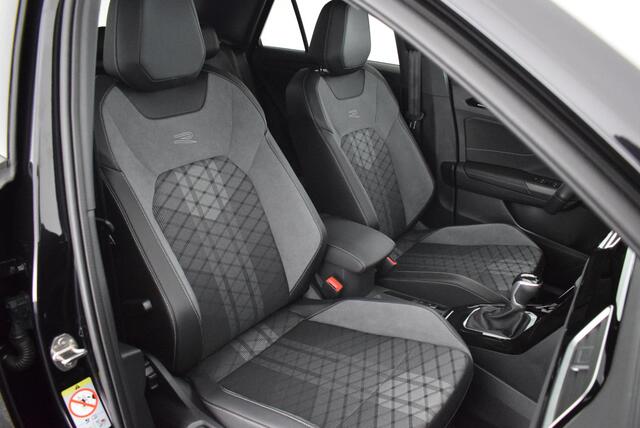 Volkswagen T-Roc 1.5 TSI 150pk DSG R-Line Business Camera Keyless Virtual Cockpit Stoelverwarming Navigatie