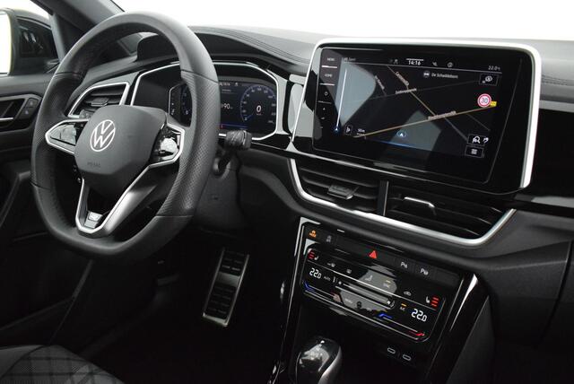 Volkswagen T-Roc 1.5 TSI 150pk DSG R-Line Business Camera Keyless Virtual Cockpit Stoelverwarming Navigatie