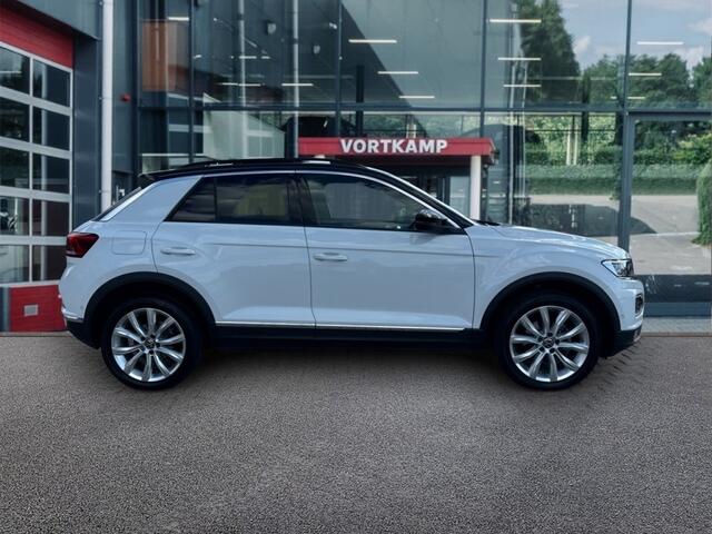 Volkswagen T-Roc 1.5 TSI DSG SPORT PANO-DAK/CAMERA/NAVI/ACC/STOELVERW