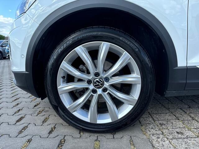Volkswagen T-Roc 1.5 TSI DSG SPORT PANO-DAK/CAMERA/NAVI/ACC/STOELVERW