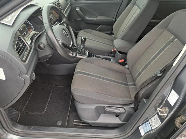 Volkswagen T-Roc 1.5 TSI 150 Pk ACT Style Business 6-bak (4 cil.)