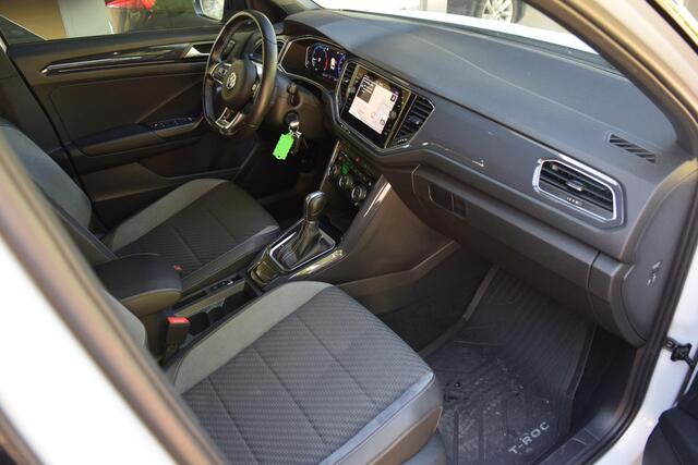 Volkswagen T-Roc 1.5 TSI Sport Bus. R DSG 3x R-line met Virt/Cam/Na