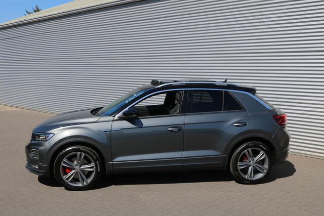 Volkswagen T-Roc 1.5 TSI R-Line (Panoramadak VirtualCockpit ACC Keyless Full-Led Trekhaak PrivacyGlass Pdc V+A)