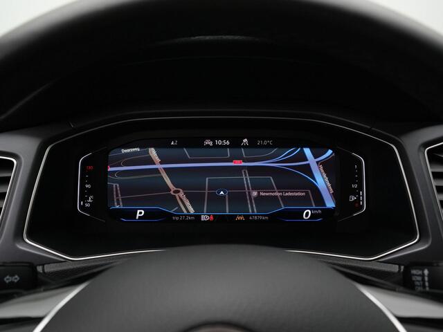 Volkswagen T-Roc Cabrio 1.5 TSI 150 pk DSG R-Line | Stuur-/stoelverwarming | Navigatie | Achteruitrijcamera