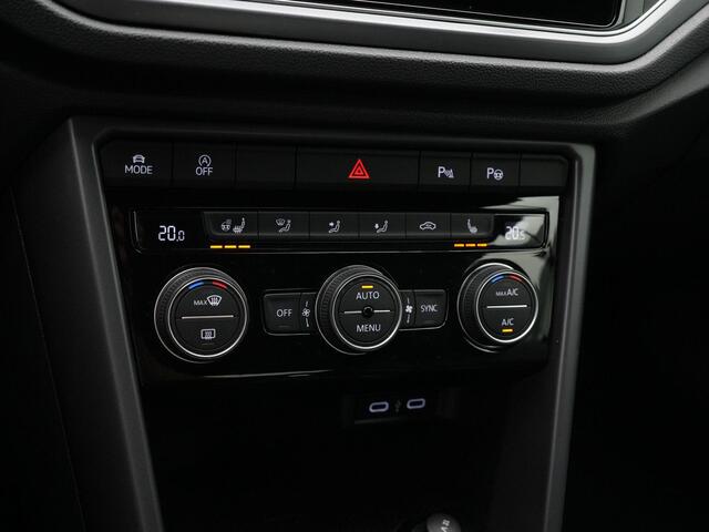 Volkswagen T-Roc Cabrio 1.5 TSI 150 pk DSG R-Line | Stuur-/stoelverwarming | Navigatie | Achteruitrijcamera