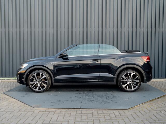 Volkswagen T-Roc Cabrio 1.5 TSI 150Pk R-Line | Keyless | 19'' | Camera | IQ Light | Side Assist | Stoel & Stuur verw. | Prijs Rijklaar!!