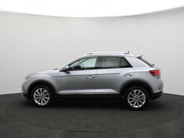 Volkswagen T-Roc Style 1.5 TSI 150pk DSG Automaat Adaptive cruise control, Achteruitrijcamera, Parkeersensoren, LED koplampen, Airco, DAB, Radio, App connect, Bluetooth, Parkeer assistent