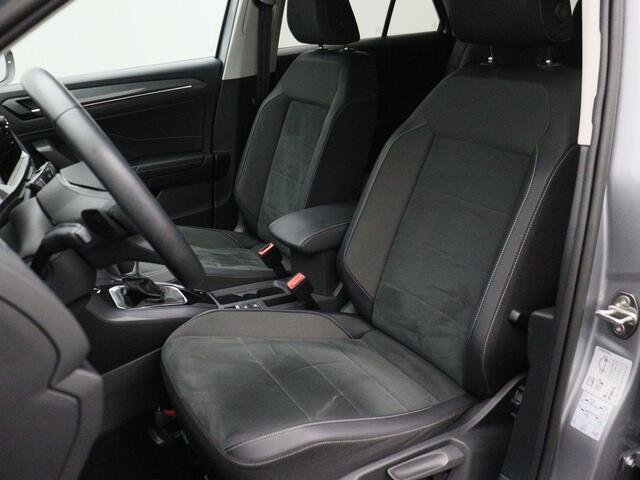 Volkswagen T-Roc Style 1.5 TSI 150pk DSG Automaat Adaptive cruise control, Achteruitrijcamera, Parkeersensoren, LED koplampen, Airco, DAB, Radio, App connect, Bluetooth, Parkeer assistent