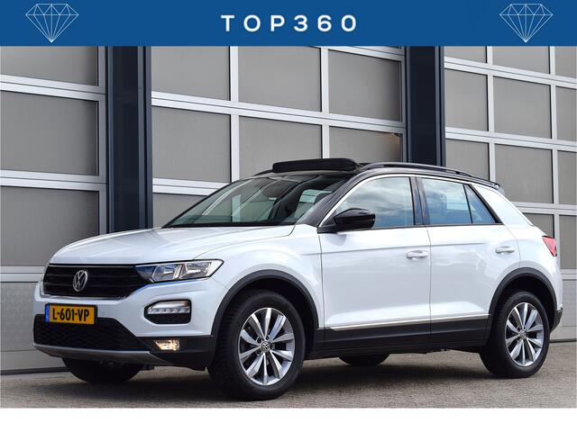 Volkswagen T-Roc 1.5 TSI Sport Business R Panodak | Virtual cockpit | Trekhaak | Camera | Topstaat