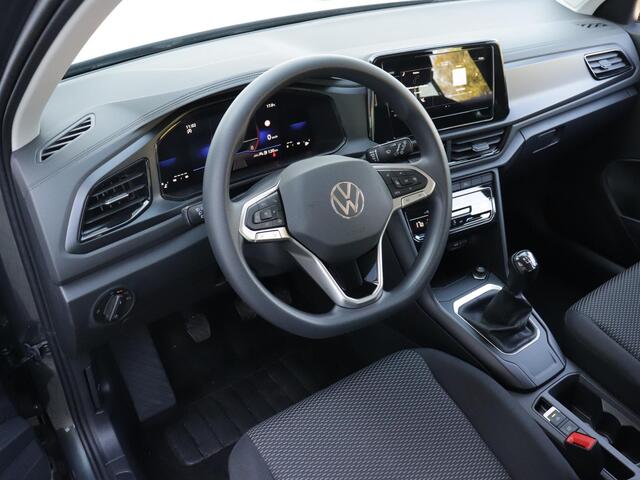 Volkswagen T-Roc 1.0 TSI Edition | All-Season | Adaptive cruise | App-connect | Parkeersensoren | Climate control |