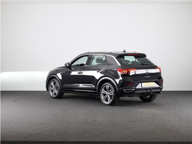 Volkswagen T-Roc 1.5 TSI Sport | Navigatie | Parkeer Sensoren |