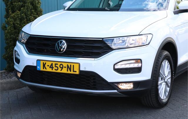 Volkswagen T-Roc 1.5 TSI Style Executive CLIMA|ADAPT.CRUISE|CARPLAY|NAV|TREKH.|STOELVER|ELEK.A.KLEP|PDC|LMV