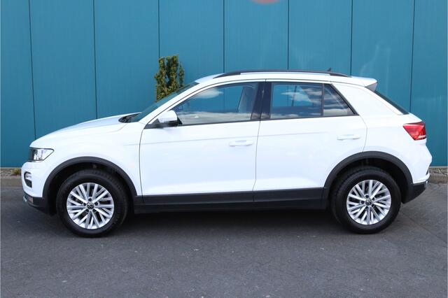Volkswagen T-Roc 1.5 TSI Style Executive CLIMA|ADAPT.CRUISE|CARPLAY|NAV|TREKH.|STOELVER|ELEK.A.KLEP|PDC|LMV