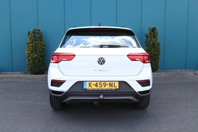 Volkswagen T-Roc 1.5 TSI Style Executive CLIMA|ADAPT.CRUISE|CARPLAY|NAV|TREKH.|STOELVER|ELEK.A.KLEP|PDC|LMV