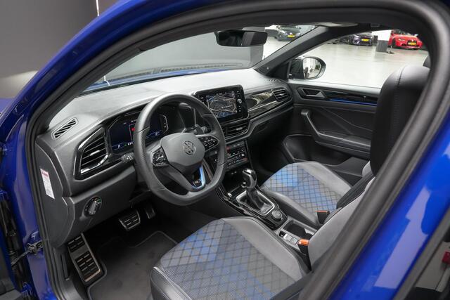 Volkswagen T-Roc R |Akrapovic|elek. achterklep|Beats|Camera|stuurverwarming|Maxton|19"|panoramadak|Maxton|