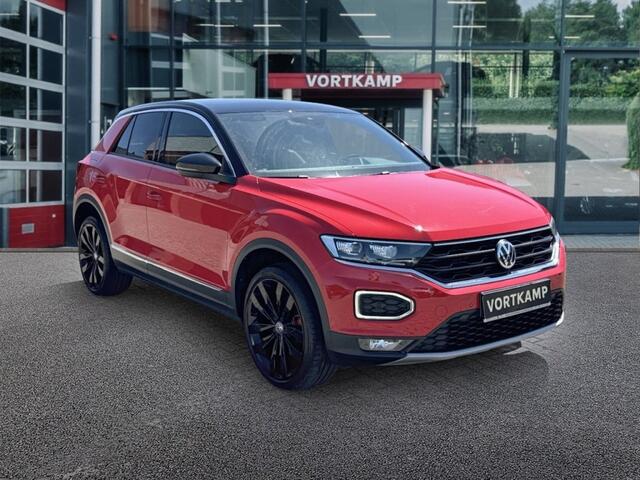 Volkswagen T-Roc 1.5 TSI DSG SPORT TREKHAAK/CAMERA/BEATS/NAVI/ACC/STOELVERW/E-KLE