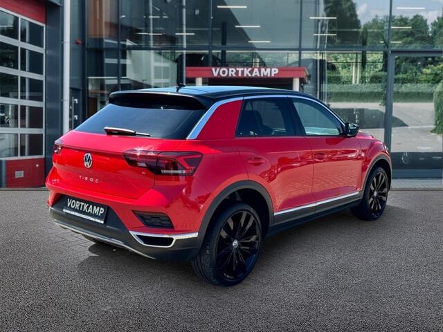 Volkswagen T-Roc 1.5 TSI DSG SPORT TREKHAAK/CAMERA/BEATS/NAVI/ACC/STOELVERW/E-KLE