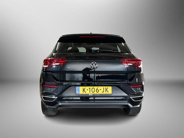 Volkswagen T-Roc 1.5 TSI 150pk Sport Business R / 18 inch lichtmetaal / LED 'Plus' / Navigatie / Adaptive Cruise Control