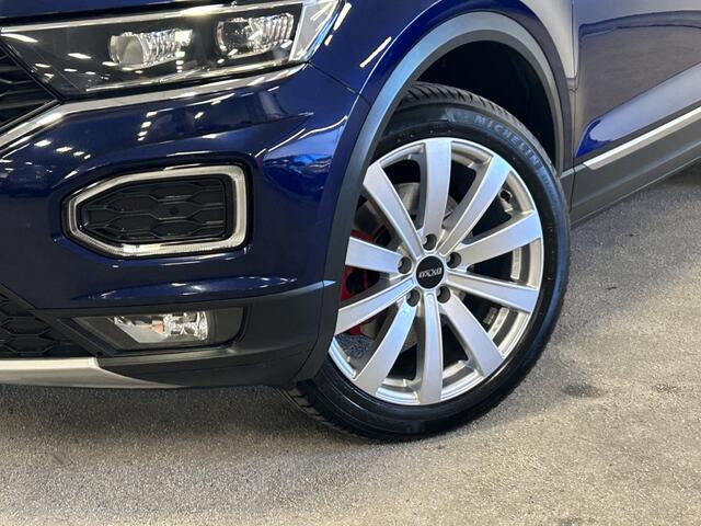 Volkswagen T-Roc 1.5 TSI Sport Virtual Cockpit | + Winterset op LM velgen | Compleet!