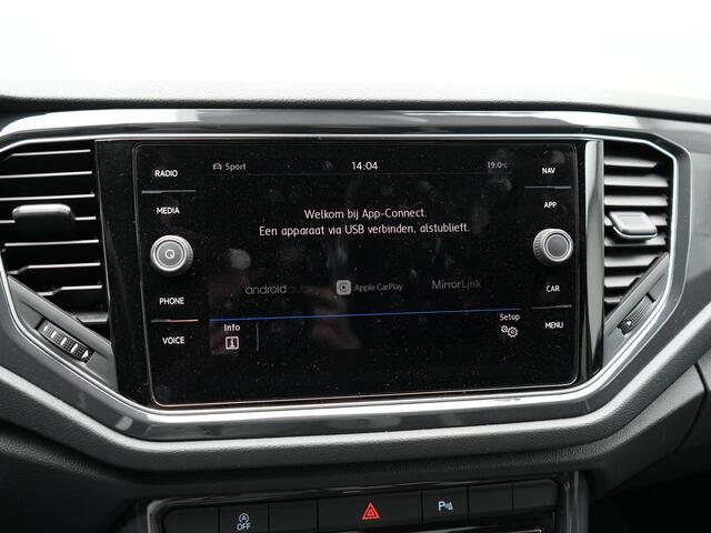 Volkswagen T-Roc 2.0 TSI 4Motion Sport 190pk | Adaptive Cruise | Carplay | LED Koplampen | Navi | Stoelverwaming | Spraakbediening |